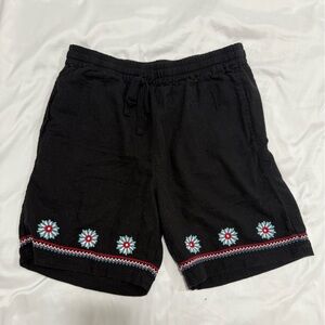 Forever 21 Black Embroidered Men's Shorts
